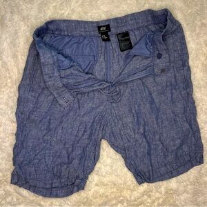 H&M casual button shorts 33” regular fit 8” inseam blue